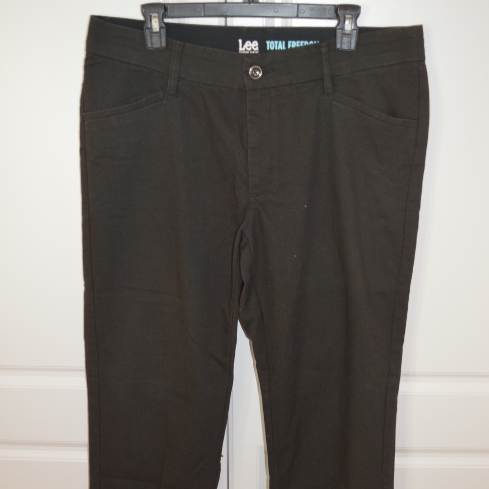 Lee Modern Series Total Freedom Trouser Size 14 Me